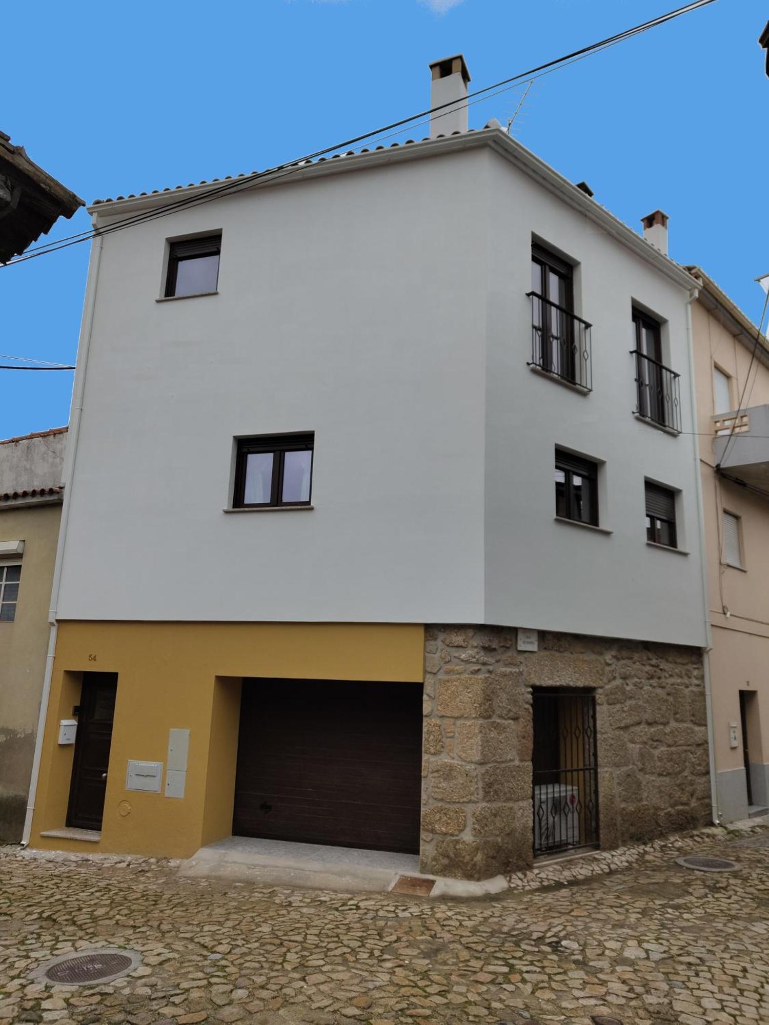 Casa Angulosa Covilhã Екстериор снимка
